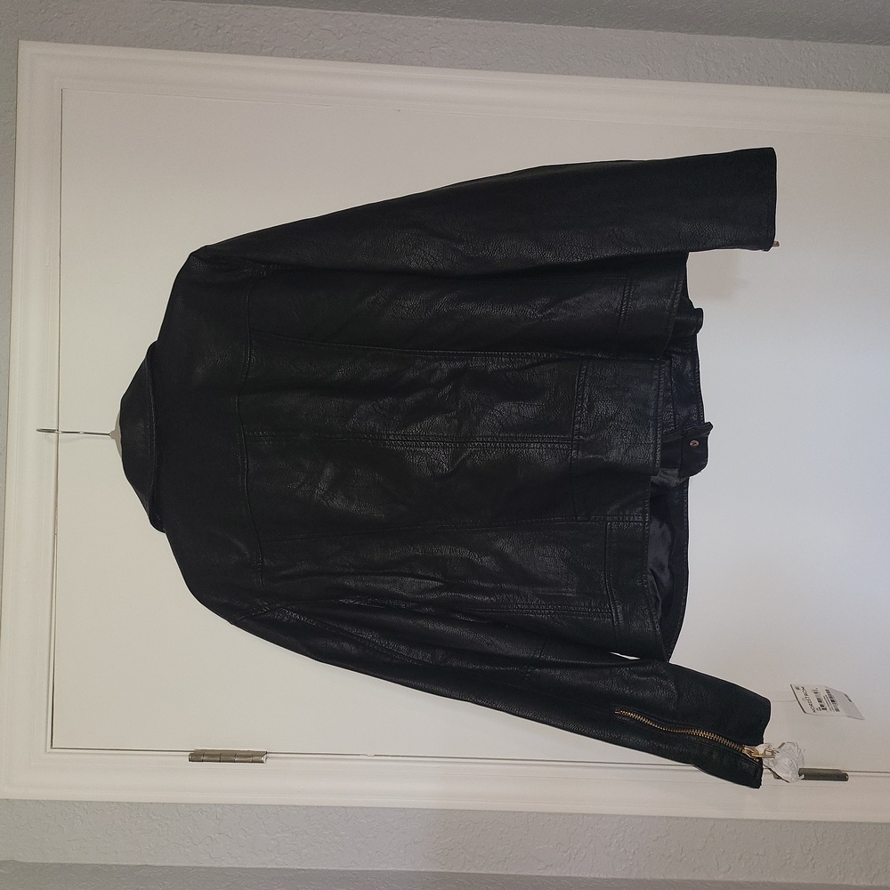 Black Leather Motorcycle jacket - Picture 5 of 6